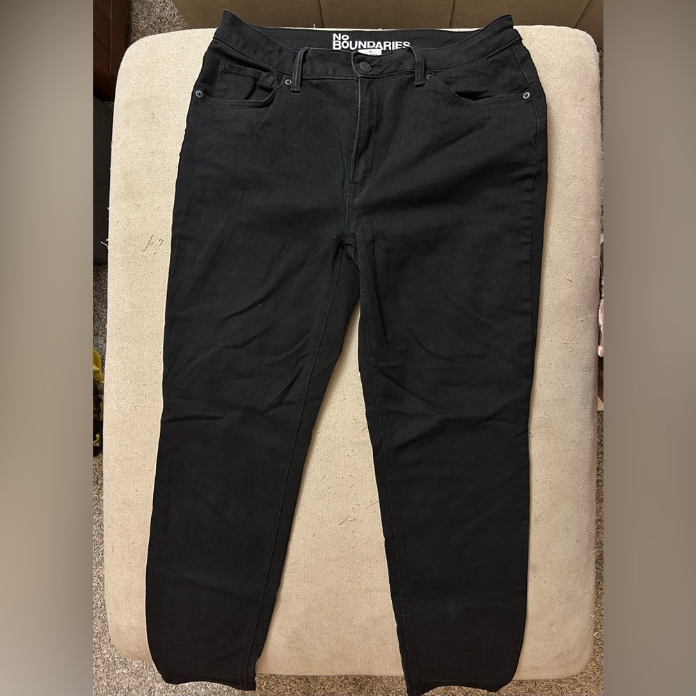Women’s Black Jeans